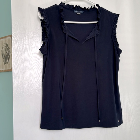 Top - Picture 1 of 7